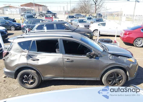 2015 Toyota Rav4 Le from USA, damaged, VIN JTMZFREV7FD044948